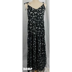ROBE LONGUE NOIRE ET MOTIF BLANC