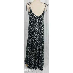 ROBE LONGUE NOIRE ET MOTIF BLANC
