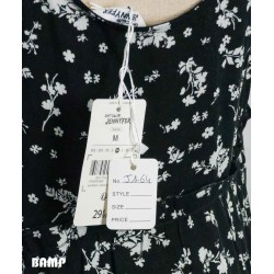 ROBE LONGUE NOIRE ET MOTIF BLANC