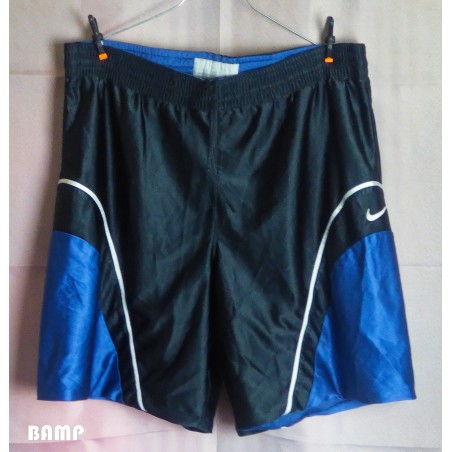 SHORT 100 % POLYESTER GRIS MI-LONG MARQUE nike   NOIRE ET BLEU