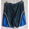 SHORT 100 % POLYESTER GRIS MI-LONG MARQUE nike   NOIRE ET BLEU